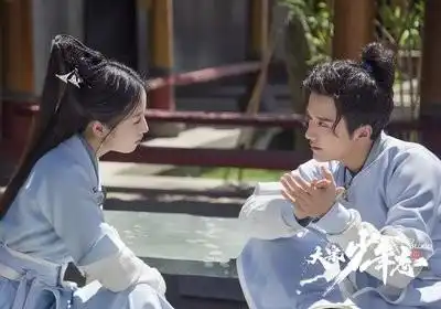 觉醒年代后,于和伟又一剧来袭,200多位明星出演,真有排面
