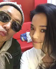 余文乐生日空降微博话题粉丝刷屏送祝福