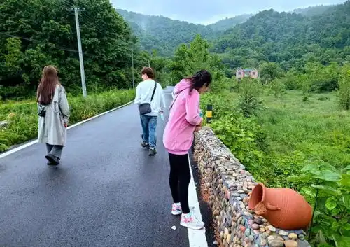 这个夏天,想你的风吹到一个叫豳风小院的地方
