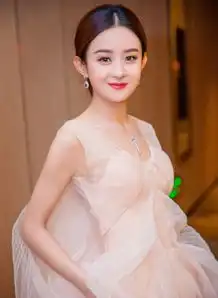 赵丽颖产后首出手,疑将复出营业
