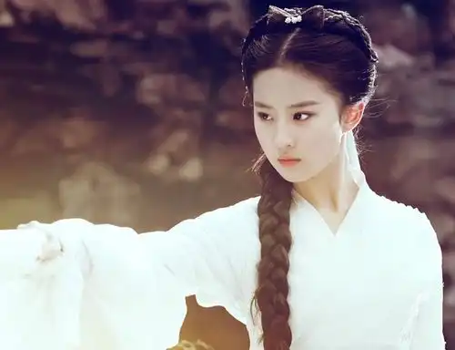 花木兰将映,刘亦菲打戏不用替身,导演她是一个真正的战士