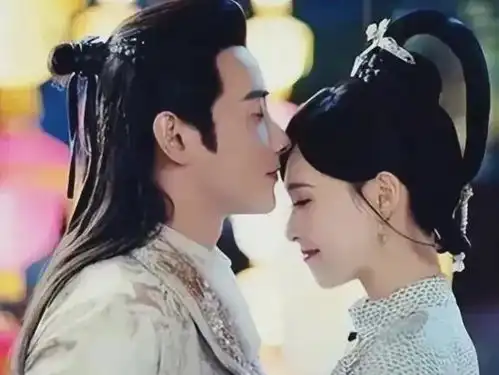 唐嫣拍何以笙箫默的吻戏,我和钟汉良都是一条过
