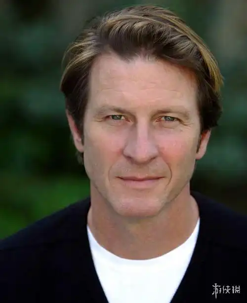 布莱特卡伦加盟小丑电影蝙蝠侠喜提新父亲八卦趣闻新浪游戏新浪网