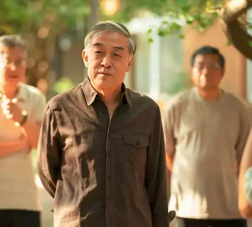 倪大红领衔,来了半个演艺圈老戏骨,白敬亭新剧摸了一手王炸