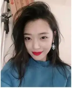 瑄玥模特究竟是什么神仙发色,换完马上上热搜
