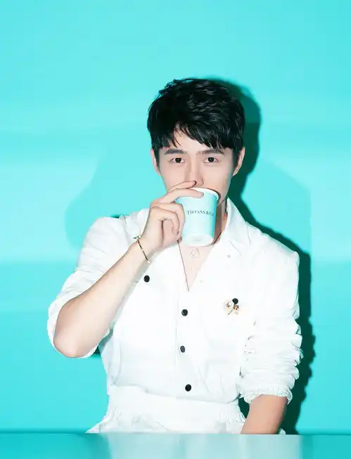 刘昊然haoranliu图片