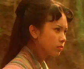 48岁的莫文蔚腿长惊人曾被说丑的她的原来才是高级美
