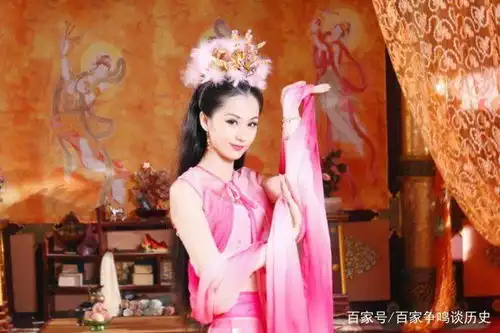 隋唐演义六个版本的宣华夫人,周放惊艳,蓝燕动人,她最美
