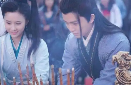 锦衣之下热度不减,任嘉伦新剧龙须刘海造型没眼神杀好评