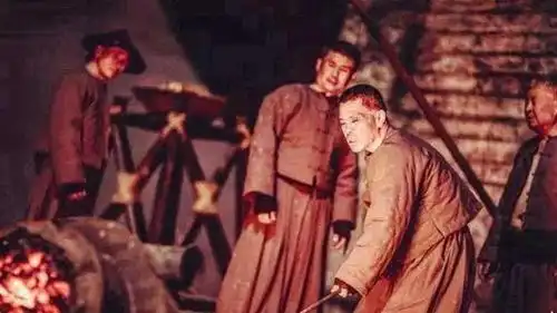 同样是毁容,高贵妃绝舞自尽,为何娴妃权倾后宫这情商,绝了