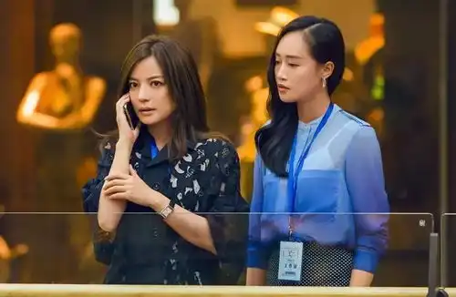 她是心机女专业户,上台都被扔鸡蛋...现在她用演技翻身
