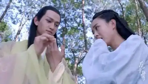 花千骨杀姐姐这见面礼有点贵重啊,直接把手指送给小骨,看她吓的