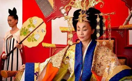 泰山封禅让女性靠边,武则天想出绝妙参加理由,李治只能同意
