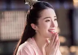 双胞胎姐妹命运大不同,妹妹曾搭戏和杨洋,姐姐是名牌大学学霸
