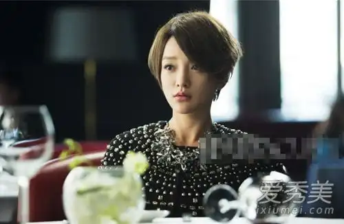 范冰冰,杨蜜,唐嫣,古今发型pk著名女演员
