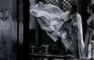 组图张艺谋影剧照郑恺点墨白衣狂放不羁
