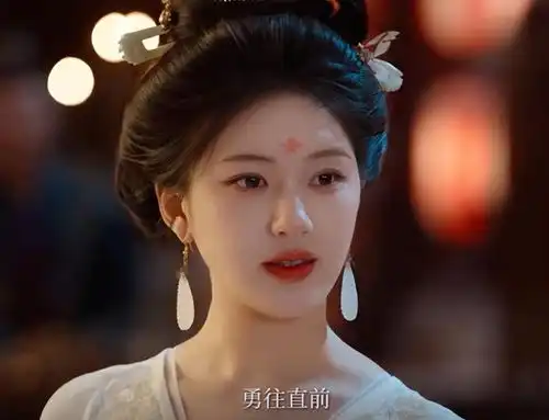 杨紫主演又一部40集古装大剧来袭,全员演技派,观众剧王稳了
