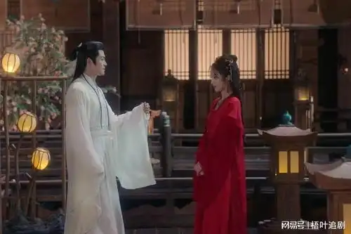 祈今朝闲卿我本世外逍遥人,今生遇你恋红尘
