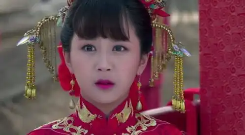 杨紫王莎莎,知名童星,科班出身,为何现状却相差巨大