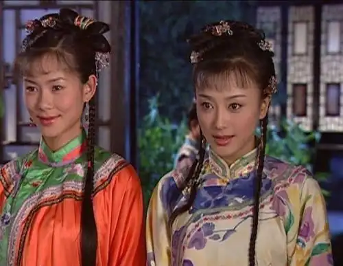 知画都成了嫡福晋了,怎么还一直对小燕子行礼你或许忘了这件事