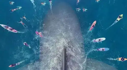 中美合拍之光1.5亿美元怪兽片,北美首周末票房超过长城
