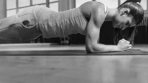 男性胖十多斤都胖在腰一圈了