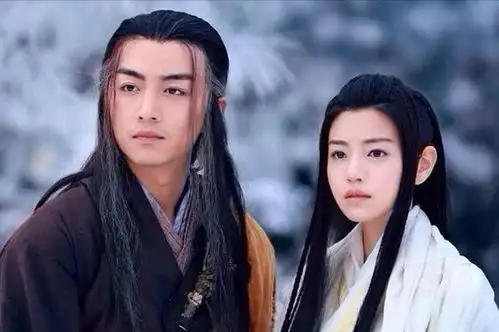 剧组刘亦菲调侃天天探班,陈妍希高情商化解,陈晓回答给足安全感
