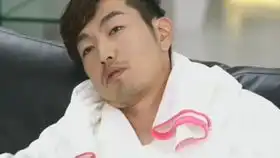 花游记车胜元张根硕可爱的牛魔王和孔雀,哈哈
