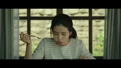 如何评价韩版电影小森林
