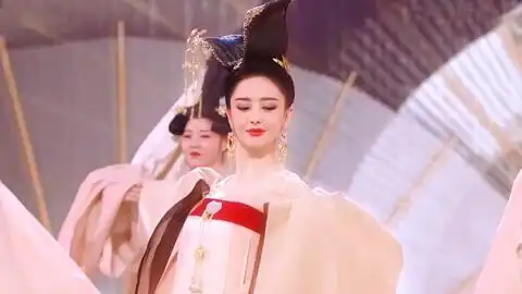 佟丽娅古装真的绝美太好看了