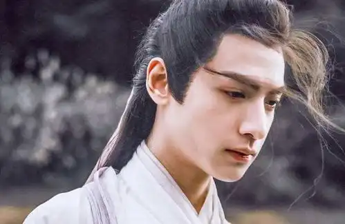 自带仙气的男明星,张智尧盛世美颜,潘粤明饰演的许仙令人难忘

