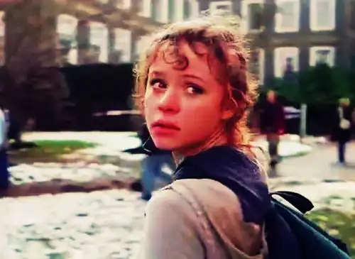 比想象力更难的,是按自己的价值观行动的勇气