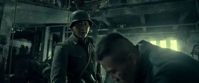 谁说李晨只会演综艺,八佰票房大爆,李晨也是出了不少力
