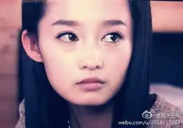 李沁花开半夏剧照1
