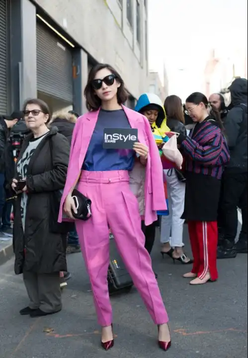 碟中谍6发布会温雅重新定义双语主持风