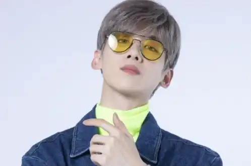 出道8年沦为综艺咖,白敬亭两部新剧同时开播,离爆火就差一步