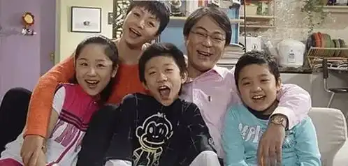 16年前,三人同时凭借家有儿女大火,如今为何只有他被人遗忘
