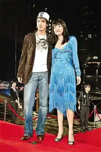 王力宏妻子怀二胎汤唯张惠妹舒淇扒一扒王力宏的绯闻女友