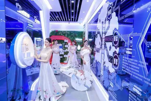 万众瞩目,齐鉴学府美的高速君兰学府城市展厅倾城绽放