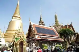 漫游泰国,走进满城尽带黄金甲的大皇宫
