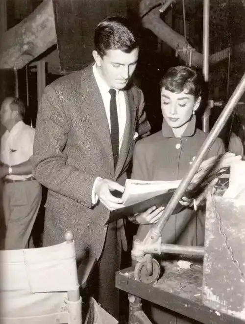 纪梵希去世那个定义赫本女神的人走了...