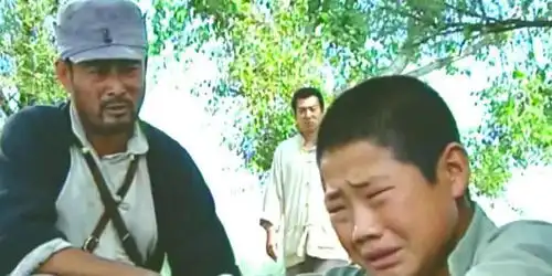 卖房效仿吴京拍电影,童星滤镜也救不了他
