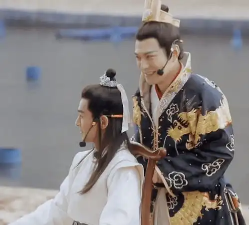 爷青回吴奇隆时隔20年再扮萧十一郎,乔振宇眉间点朱砂重现经典