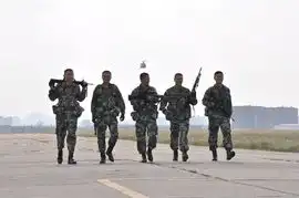 我是特种兵2十一献礼被誉90后征兵形象片