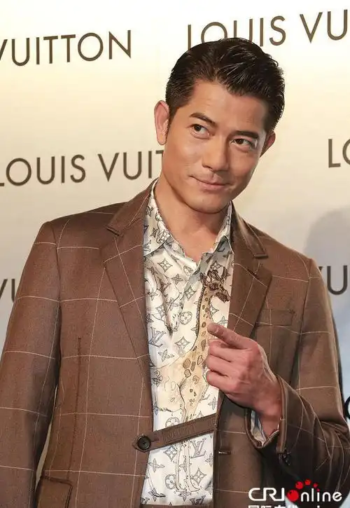 临时劫案正义与贪婪的较量,演技与剧情的盛宴
