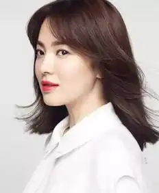 13年改变了什么宋慧乔分享浪漫满屋韩智恩的可爱剧照
