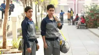 摔跤吧爸爸评分超牛票房惨淡,片名惹祸看的想哭
