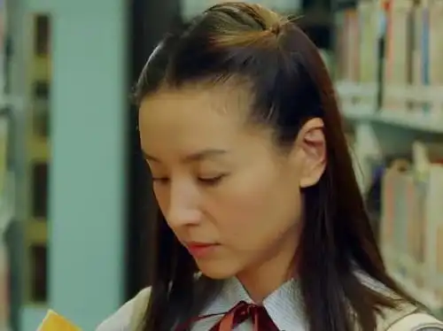 39岁董洁新剧演少女,比剧中亲妈还老气,江珊都快演不下去了