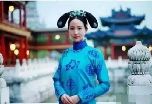 细数张钧甯古装造型,柏灵筠气质出众,银容造型最美
