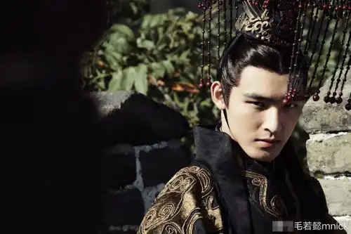 毛若懿正式官宣巴清传剧照,高云翔彻底凉凉,范冰冰强势复出